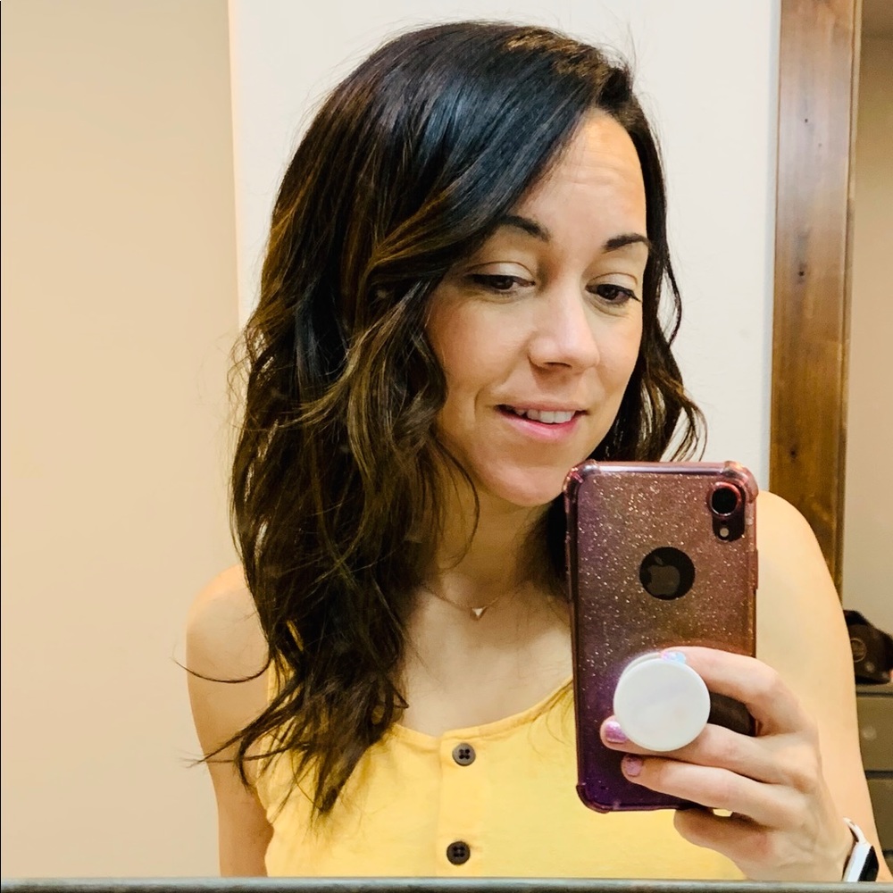 Meet your Posher, Joy